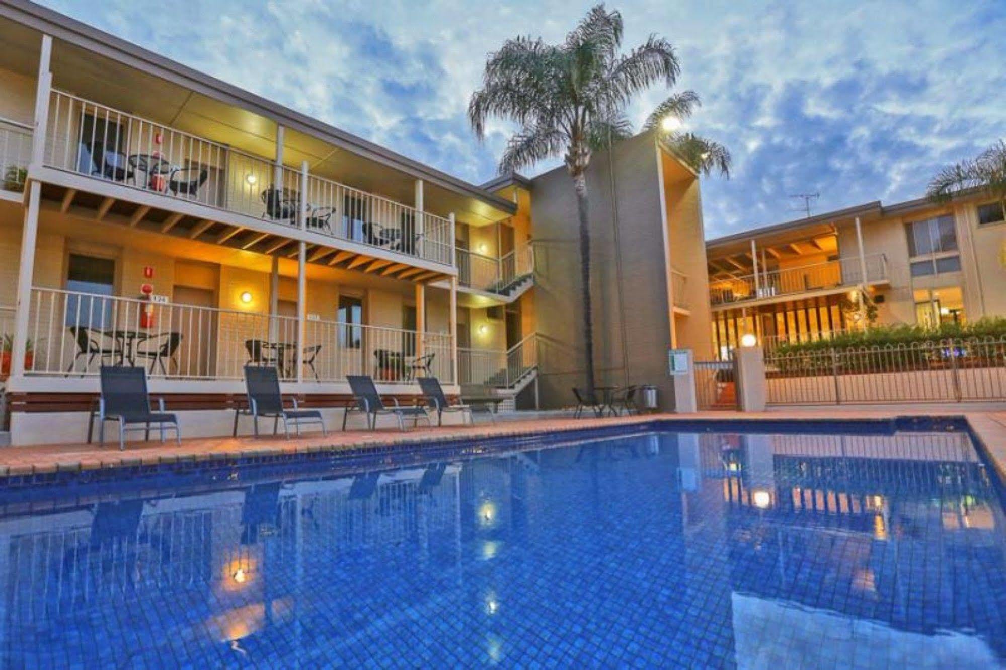 Commodore Mildura Motel Luaran gambar